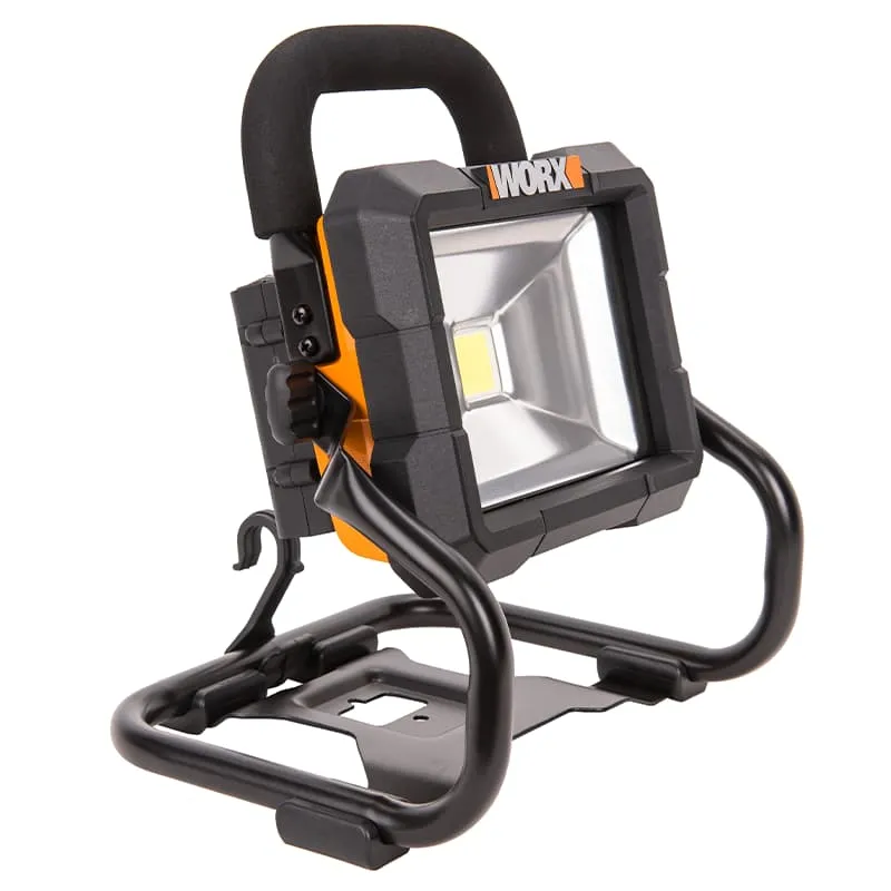 Фонарь-прожектор WORX WX026 20V 1500лм аккумуляторный — детальное фото
